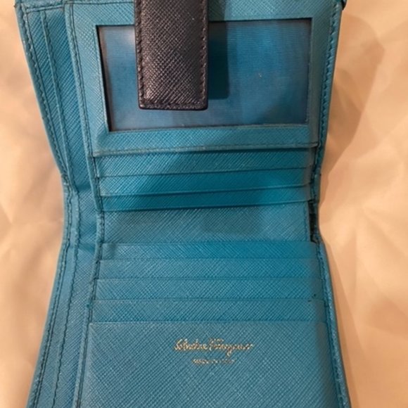 Salvatore Ferragamo Coin Purse / Wallet - Picture 3 of 6
